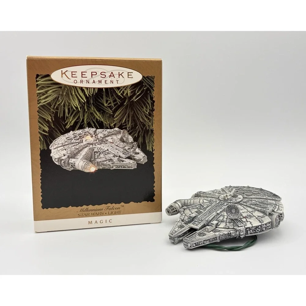 1996 Hallmark Keepsake Ornament Star Wars Millennium Falcon Magic Light Vintage